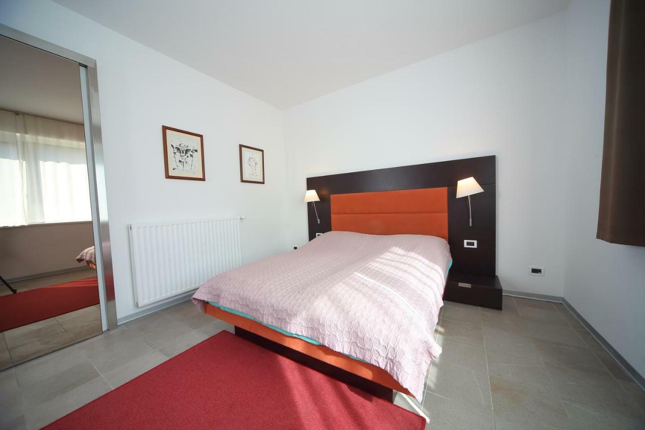 Klass 103 Kranjska Gora Luaran gambar